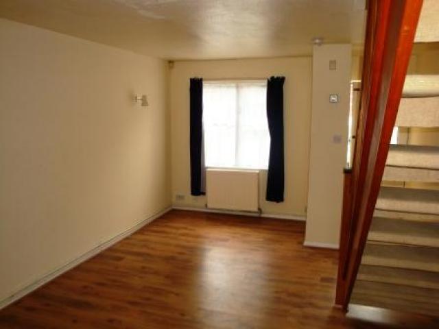 			NEW INSTRUCTION, 2 Bedroom, 1 bath, 1 reception House			 Langton Road, CRICKLEWOOD
